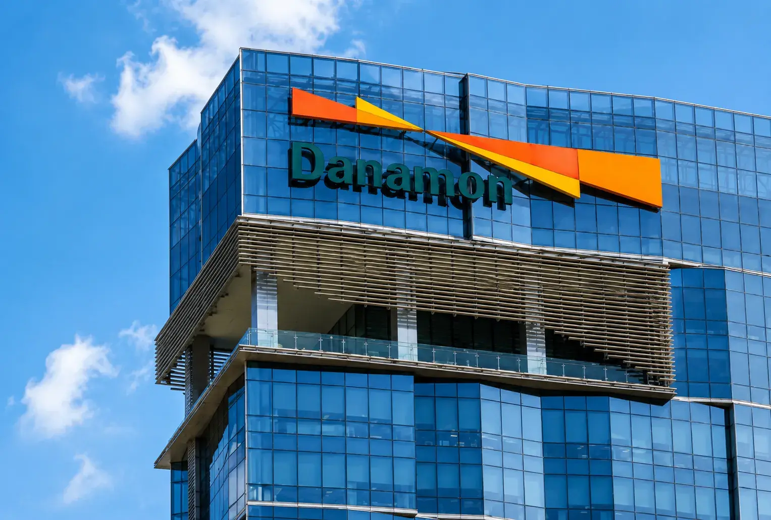 Bank Danamon Cabling System